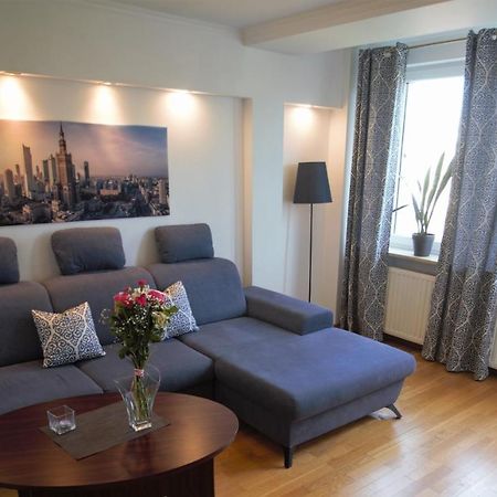 Apartament Mgm Karmelicka Warschau Buitenkant foto